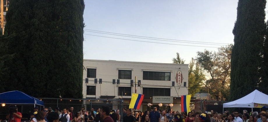 El Consulado de Colombia en San Francisco conmemoró junto a los connacionales el Día de la Independencia de Colombia 